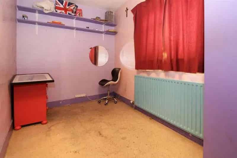 2 Bed House and Commercial Unit For Sale