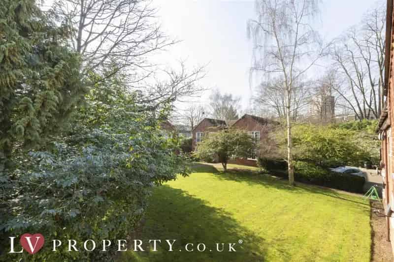 2 Bedroom Flat Edgbaston Birmingham