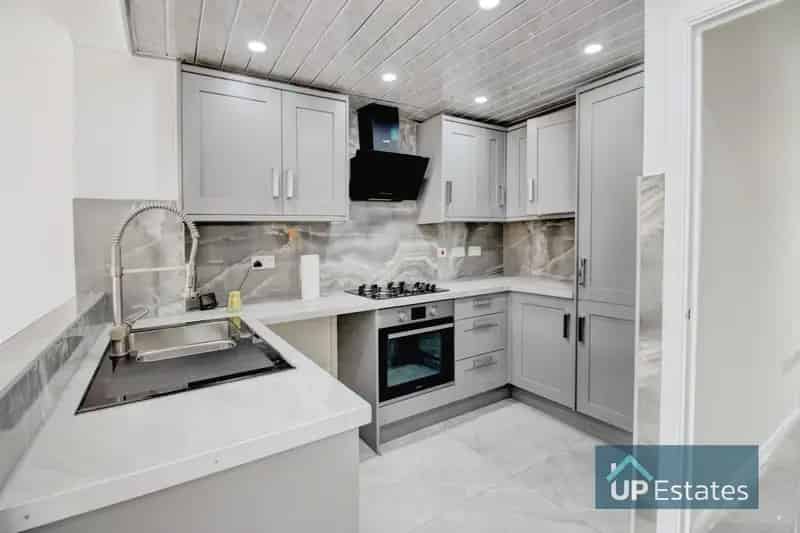 4 Bedroom Semi Detached House to Rent Copeswood