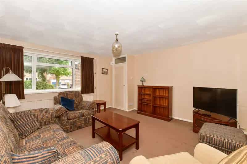 3 Bedroom Detached House for Sale by Modern Auction