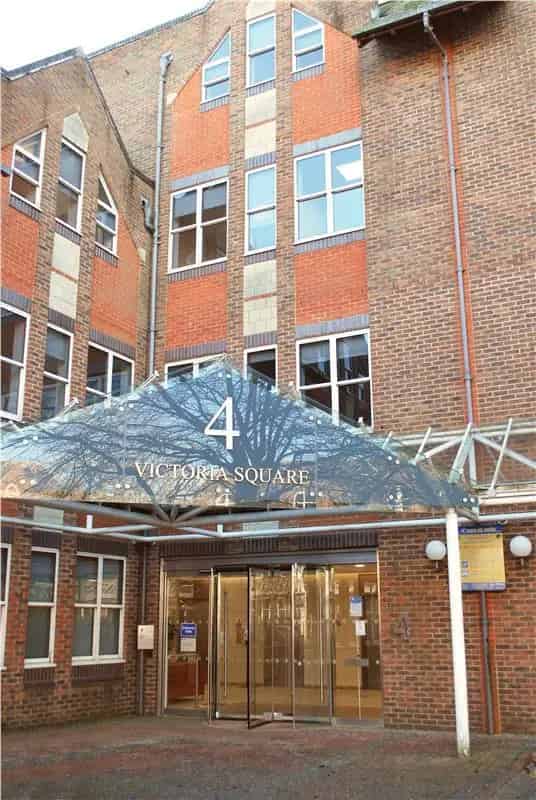 St Albans Town Centre Offices: Air Con, Shower, Parking