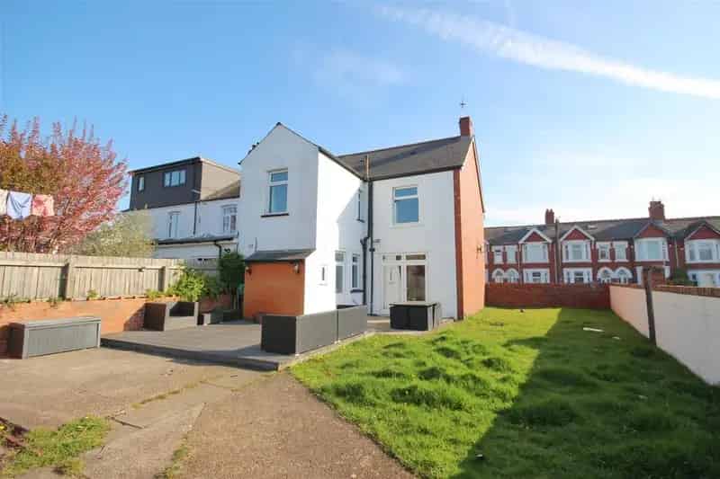 4 Bedroom Semi-Detached House For Sale in Whitchurch