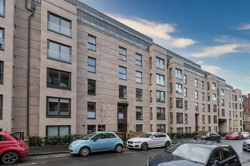 2 Bedroom Flat to Rent Hyndland Glasgow