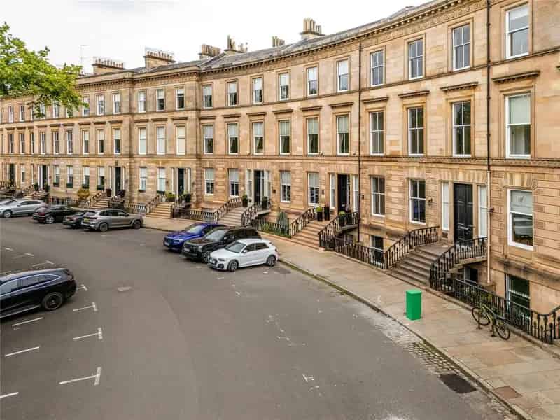 3 Bedroom Apartment for Rent