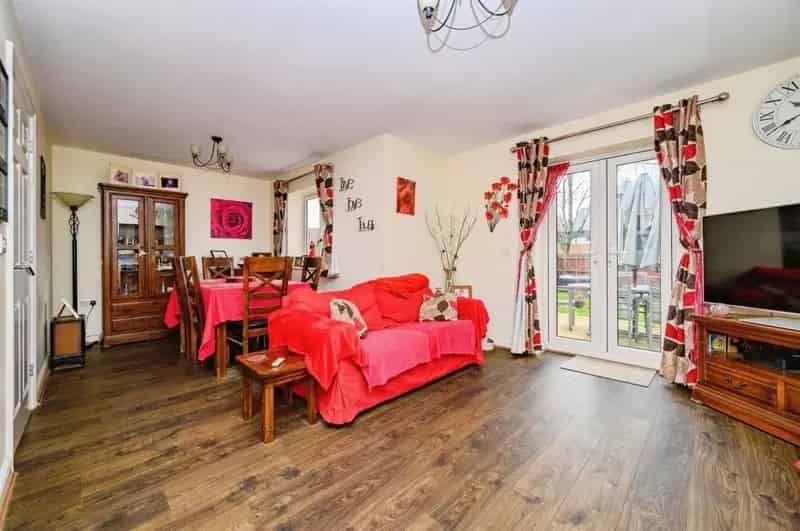 Four Bedroom Semi-Detached Family Home with Driveway Parking and Two En-Suites