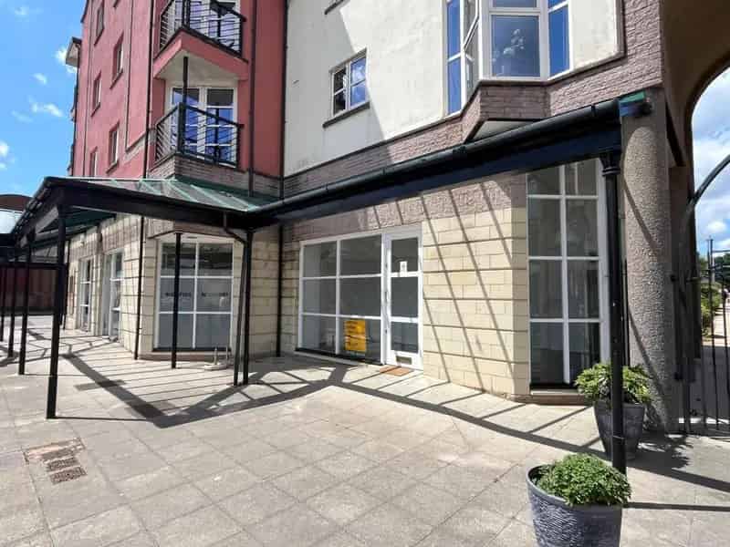 Retail Unit Exeter Quayside 350 sq ft Immediate Availability