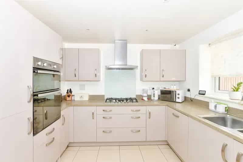 4 Bedroom Detached House For Sale No Onward Chain