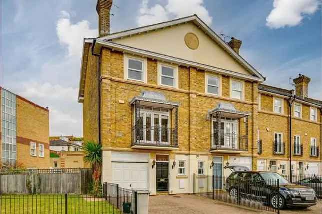 End terrace house for sale in Trinity Church Road, London SW13