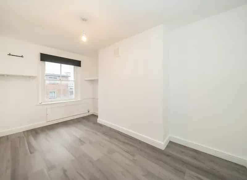 Spacious 2-Bedroom Period Conversion in Central Angel