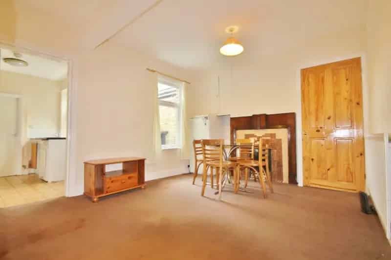 4 bedroom House
 To Rent