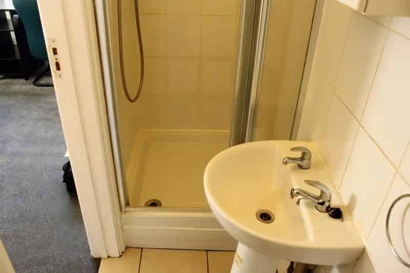 1 Bedroom Flat To Rent Available August 26 2025