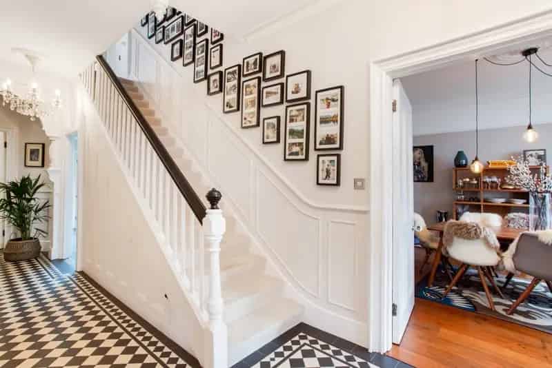 5 Bedroom Detached House to Rent