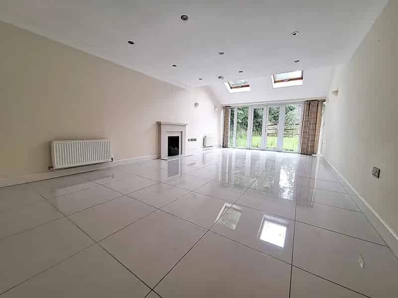 House To Rent Available Now