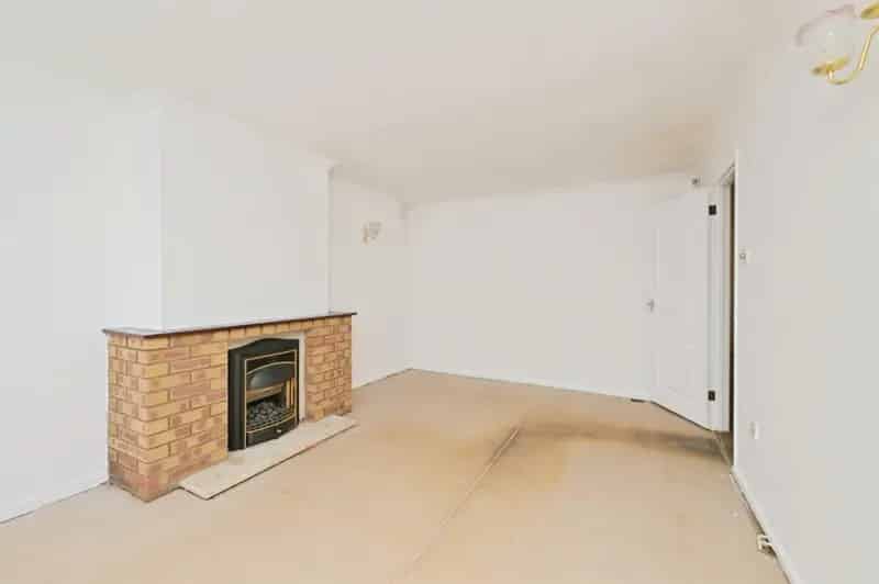 Two Bedroom Bungalow Obelisk Rise