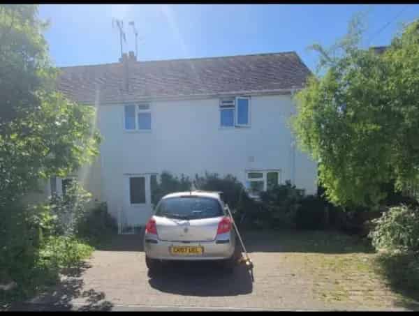 3 Bed Semi-Detached House North Devon Village Large Garden Outhouse