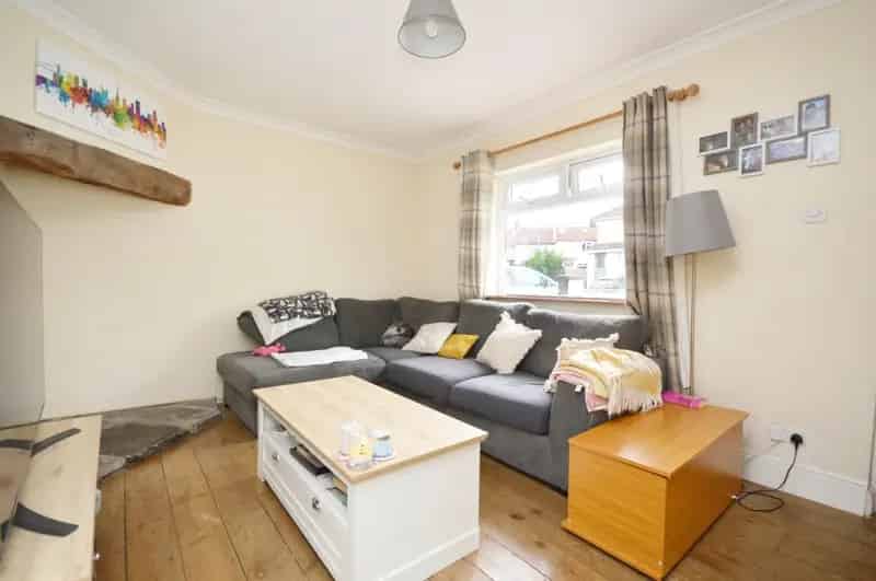 2 bedroom House
 For Sale