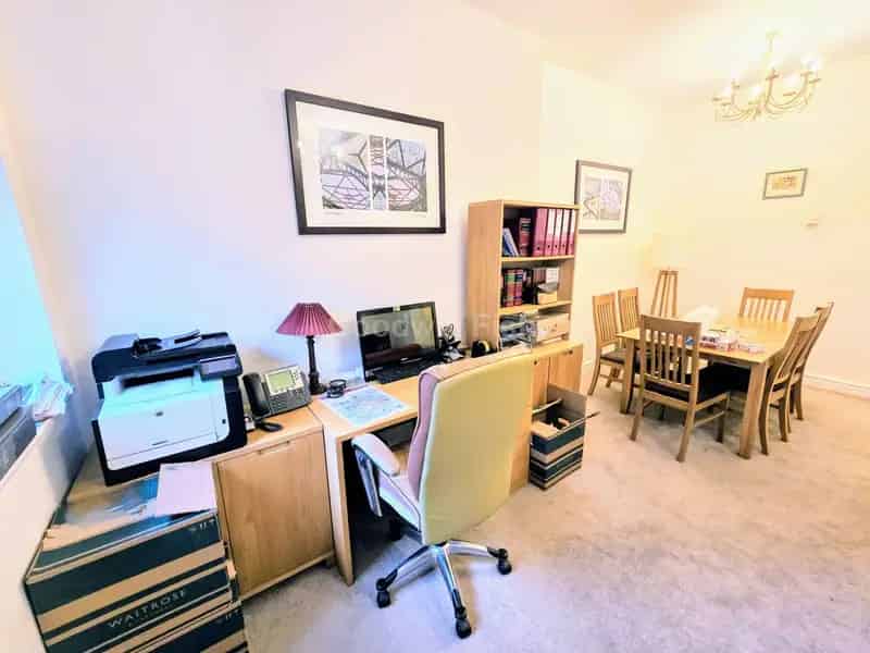 2 Bedroom Apartment Manchester City Centre