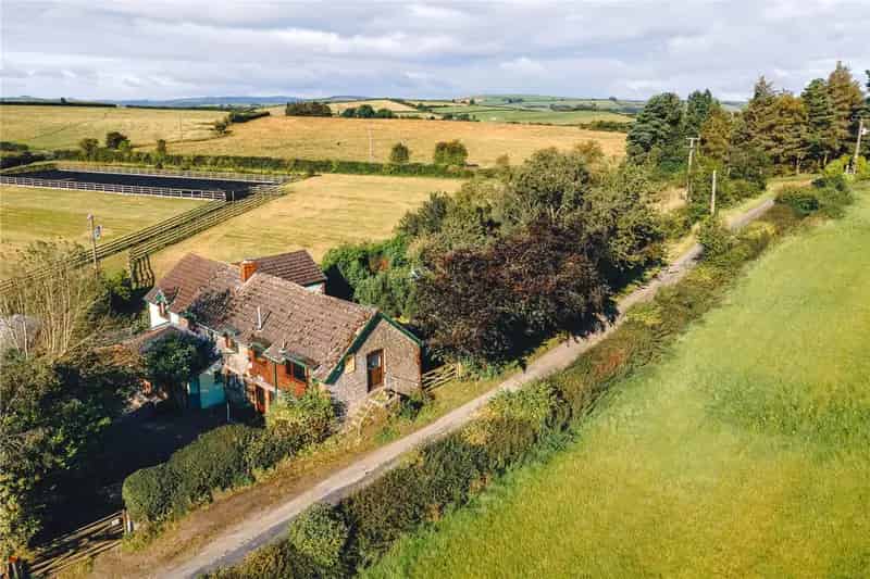 6 Bedroom Detached House For Sale Black Hill Clunton