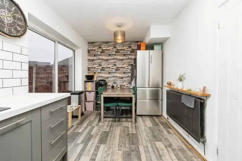 3 Bedroom Semi Detached House For Sale Near Nature Reserve