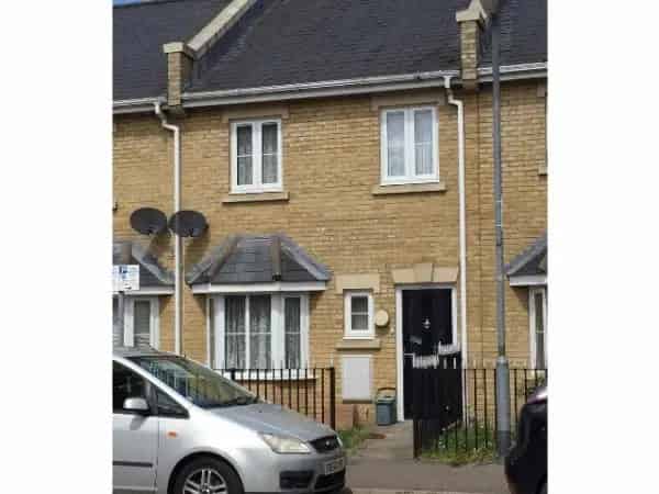 2 Bed Mid-Terrace House Swap Chelmsford - 3 Bed Property Sought