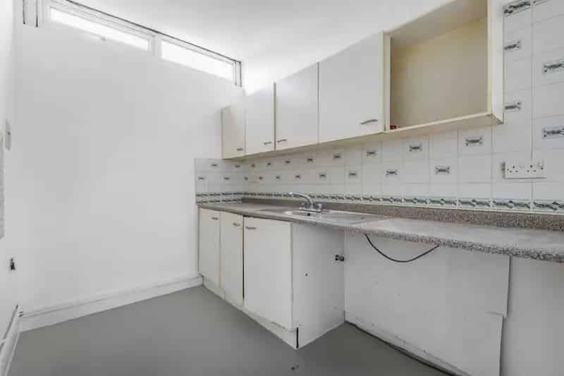 2 Bed Apartment for Sale Beverley - Investment Opportunity