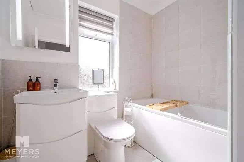 5 Bedroom Detached House with Annexe For Sale