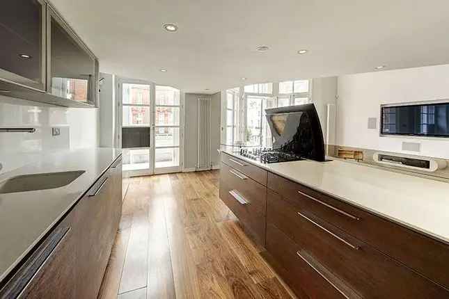 Flat for sale in Pont Street, Knightsbridge, London SW1X