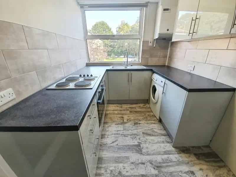 2 bedroom Flat
 To Rent