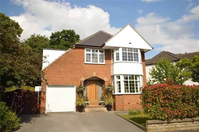 Four Bedroom Detached House in Adel