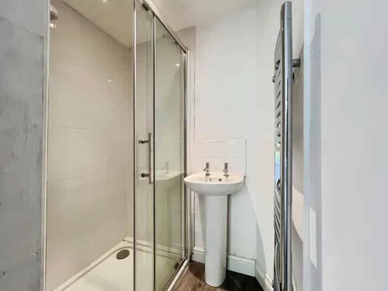 2 Bedroom Apartment Exeter