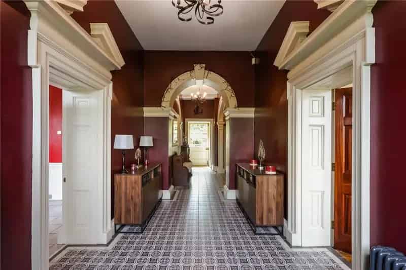 7 Bedroom Terraced House for Sale in Stroud