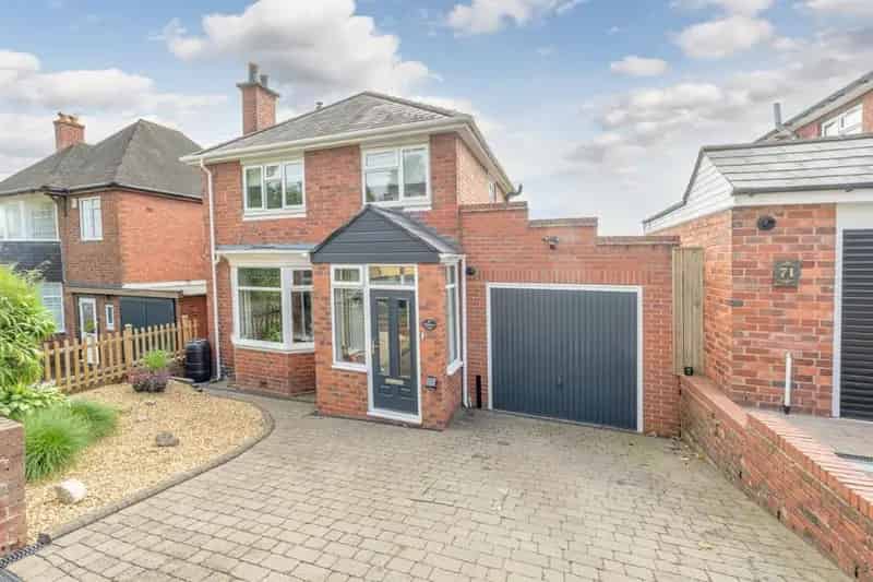 3 Bed Detached House for Sale Stunning Views
