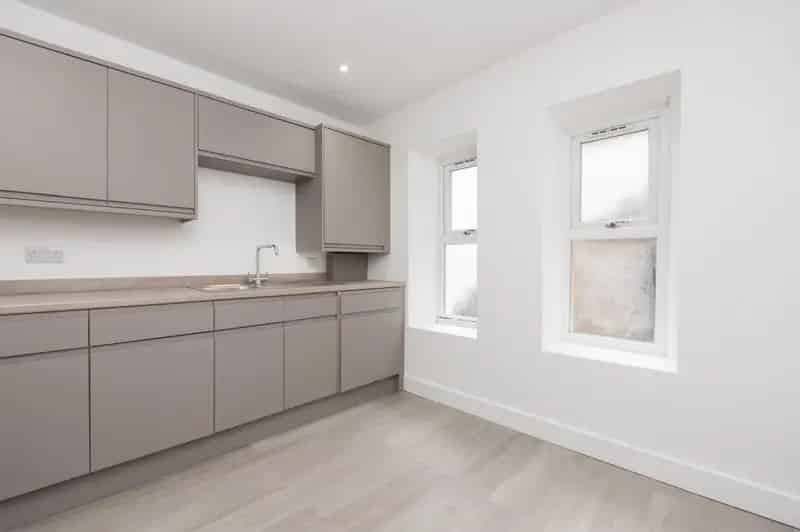 Refurbished One Bedroom Apartment Near Temple Meads