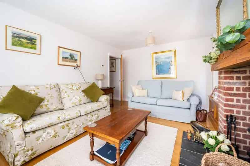 4 Bed Detached Village House for Sale
