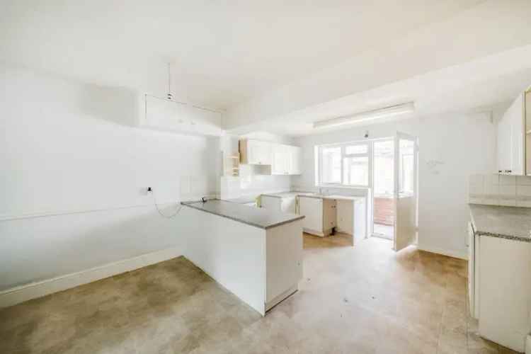 4 Bedroom House For Sale Semi Rural Location