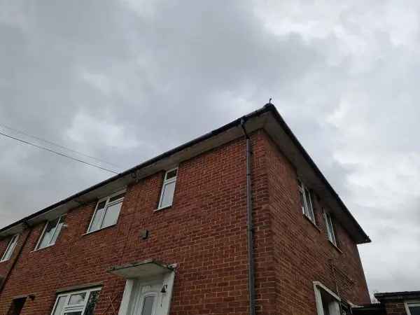 Flat For Rent in Salisbury Road, Test Valley, England