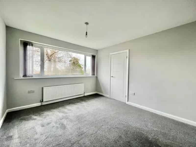 3 Bed End Terrace House For Sale - Newly Renovated
