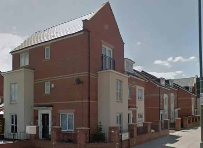 2 Bed House Breckfield - Family Home - Pets Allowed