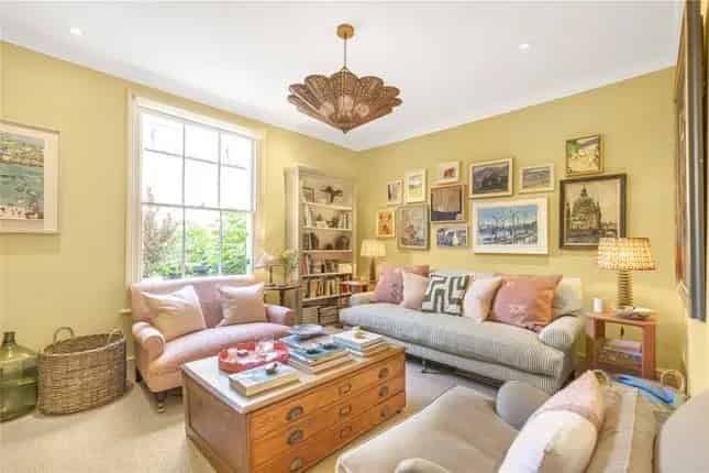 Four Bedroom Terraced House for Sale in London SW6