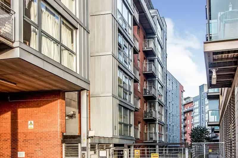 2 Bedroom Flat to Rent Manchester City Centre Parking Balcony