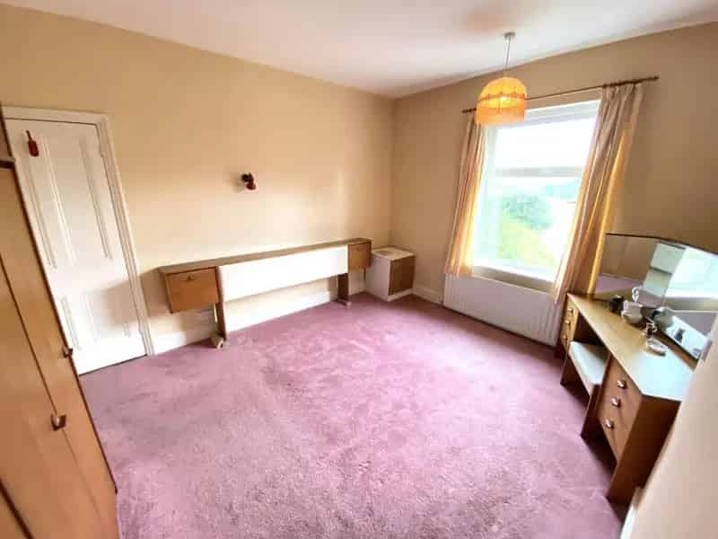 3 Bed Semi Detached House For Sale Near Tandle Hill Country Park