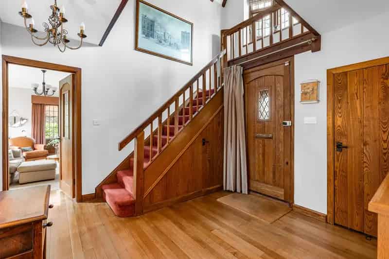 5 Bedroom Detached House with Leisure Complex