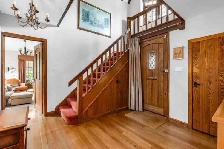 5 Bedroom Detached House with Leisure Complex
