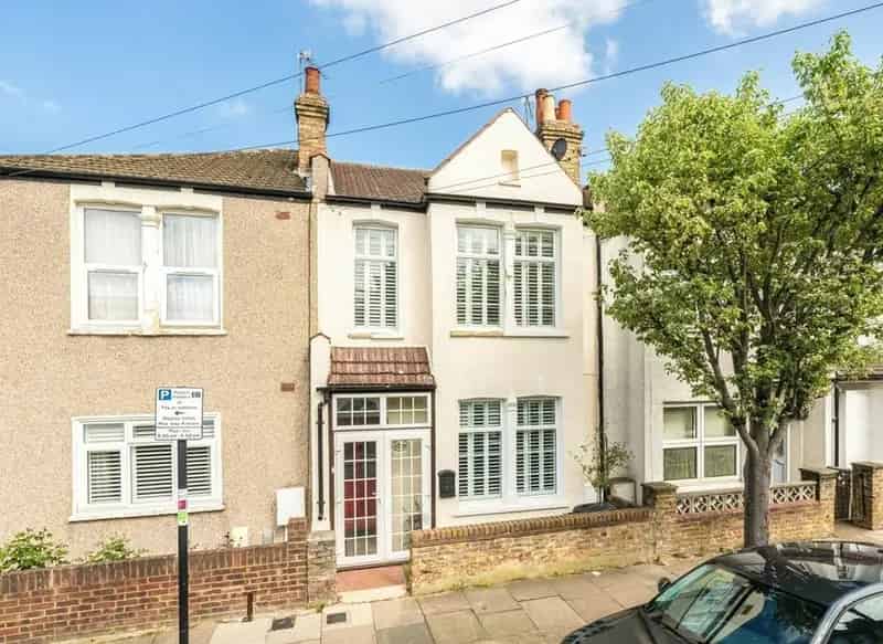 1400 Sqft Mid Terrace Home Tooting - Garden Balcony 34 Beds