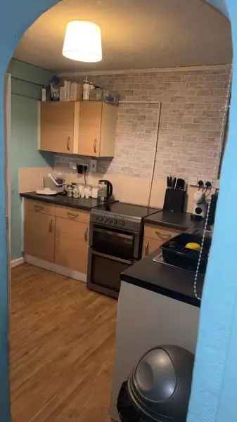 Flat For Rent in Bristol, England