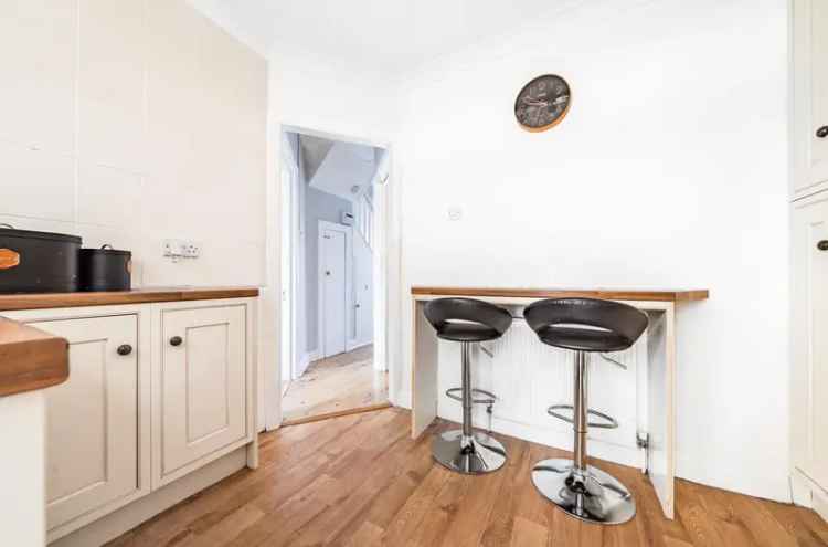 Semi-Detached House for sale with 3 bedrooms, Potters Bar