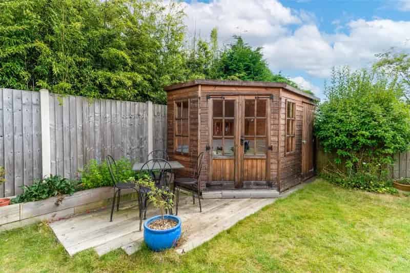 4 Bedroom Detached House Merley Double Garage Ample Parking