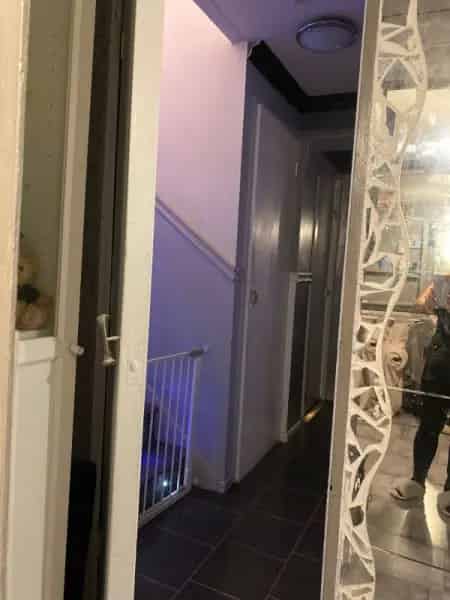 3 Bedroom House with Terrace Near 3 Tube Stations