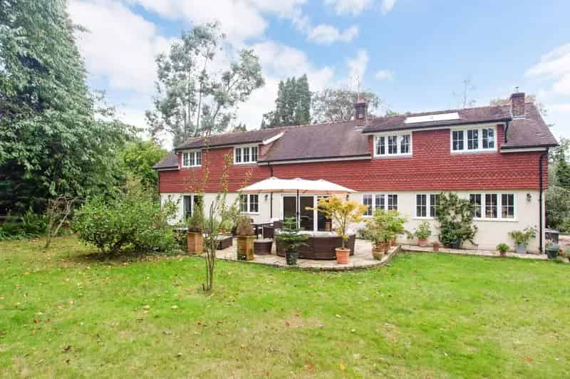 7 Bedroom House for Sale Near Crawley Down