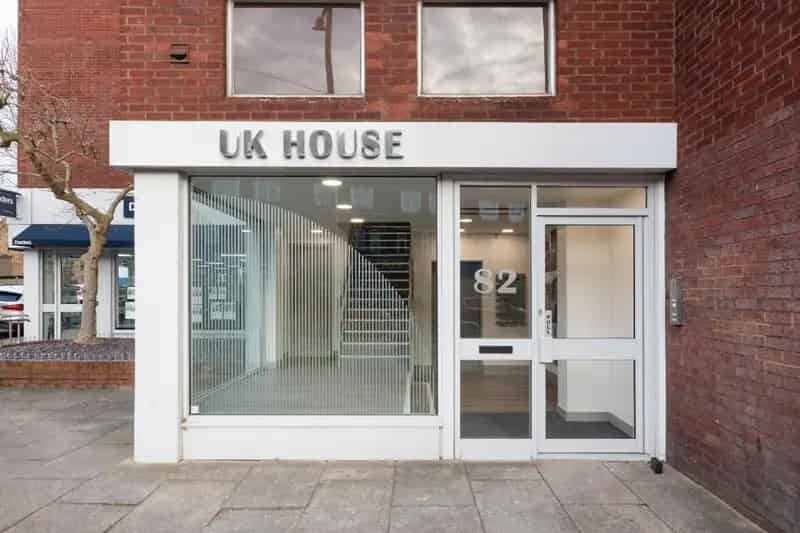 Twickenham Office Suites: Air-Conditioned, Modern Spaces